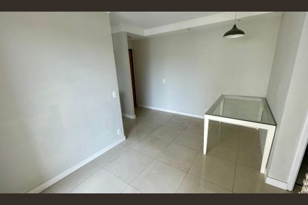Apartamento à venda com 57m², 3 quartos e 1 vagaSala