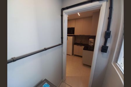 Área de Serviço de apartamento para alugar com 1 quarto, 42m² em Centro, São Vicente