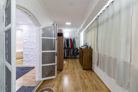 Casa para alugar com 240m², 3 quartos e 2 vagasCloset Suíte 1