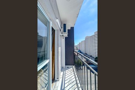 Varanda de kitnet/studio para alugar com 1 quarto, 30m² em Brás, São Paulo