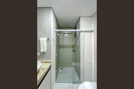 Banheiro de kitnet/studio para alugar com 1 quarto, 30m² em Brás, São Paulo