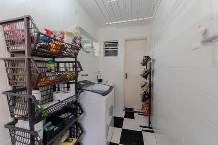 Apartamento à venda com 121m², 3 quartos e 1 vaga Apartamento à venda com 121m², 3 quartos e 1 vagaÁrea de Serviço