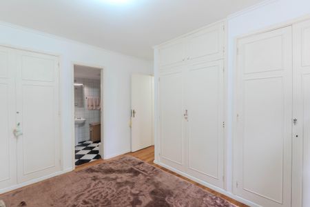 Apartamento à venda com 121m², 3 quartos e 1 vaga Apartamento à venda com 121m², 3 quartos e 1 vagaSuíte