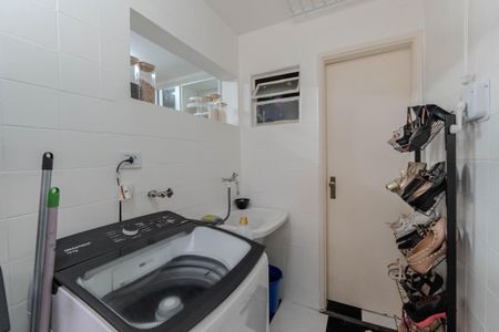 Apartamento à venda com 121m², 3 quartos e 1 vaga Apartamento à venda com 121m², 3 quartos e 1 vagaÁrea de Serviço