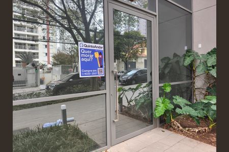 Apartamento à venda com 65m², 2 quartos e 1 vagaFachada + Plaquinha