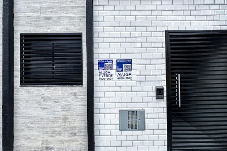 Studio para alugar com 30m², 1 quarto e sem vaga Studio para alugar com 30m², 1 quarto e sem vagaFachada