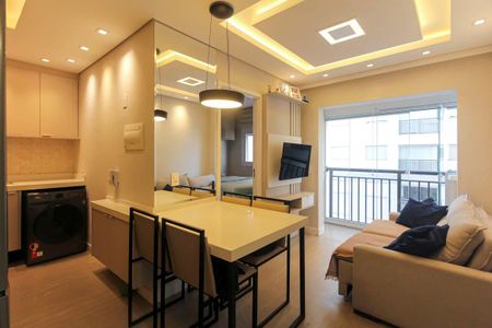 Apartamento para alugar com 38m², 2 quartos e 1 vaga