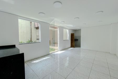 Apartamento à venda com 39m², 1 quarto e sem vagaÁrea comum