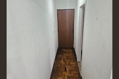 Apartamento à venda com 75m², 3 quartos e 2 vagas Apartamento à venda com 75m², 3 quartos e 2 vagasCorredor