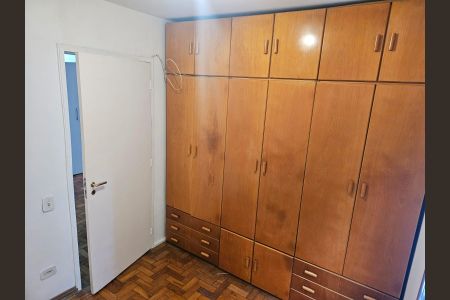 Apartamento à venda com 75m², 3 quartos e 2 vagas Apartamento à venda com 75m², 3 quartos e 2 vagasQuarto 1