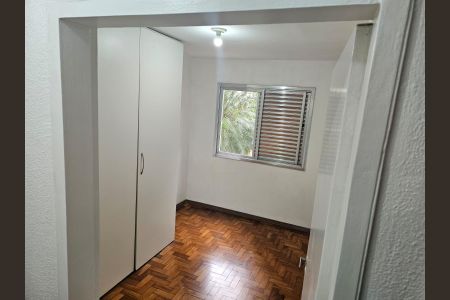 Quarto 3 de apartamento à venda com 3 quartos, 75m² em Jardim Umuarama, São Paulo