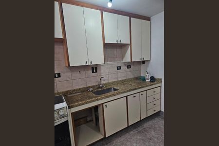 Apartamento à venda com 75m², 3 quartos e 2 vagas Apartamento à venda com 75m², 3 quartos e 2 vagasCozinha