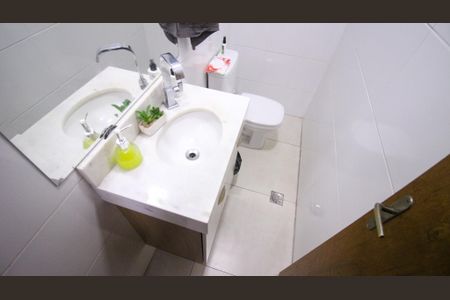 Casa à venda com 2147483650m², 2 quartos e 3 vagasLavabo