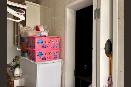 Apartamento à venda com 78m², 3 quartos e 1 vagaÁrea de Serviço