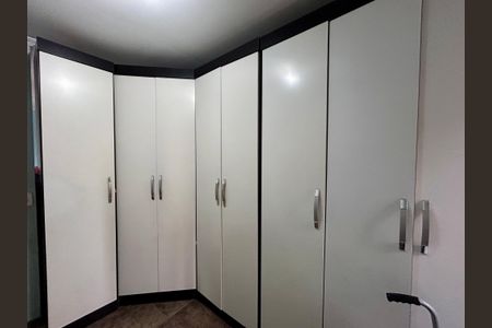 Apartamento à venda com 78m², 3 quartos e 1 vagaQuarto 2