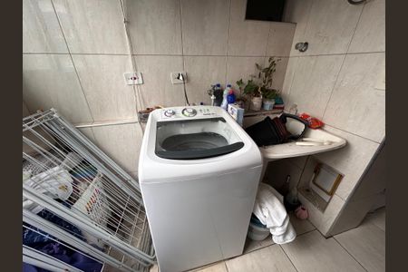 Apartamento à venda com 78m², 3 quartos e 1 vagaÁrea de Serviço