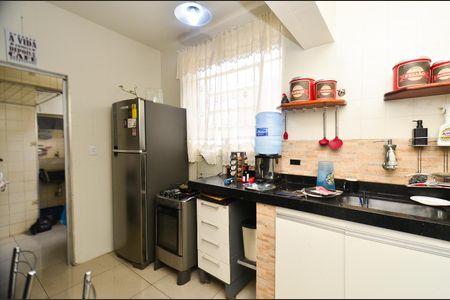 Apartamento à venda com 55m², 2 quartos e 1 vaga Apartamento à venda com 55m², 2 quartos e 1 vagaCozinha
