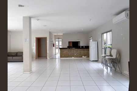 Apartamento para alugar com 60m², 2 quartos e 1 vagaÁrea comum