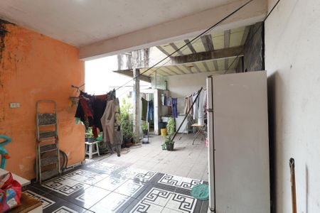 Casa à venda com 150m², 6 quartos e sem vagaÁrea de serviço / Quintal casa 1