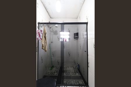 Casa à venda com 150m², 6 quartos e sem vagaBanheiro casa 2