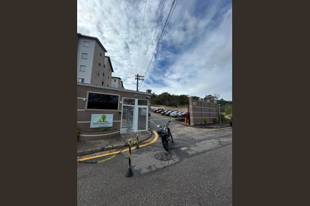 Apartamento para alugar com 55m², 2 quartos e 1 vaga Apartamento para alugar com 55m², 2 quartos e 1 vagaFachada