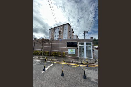 Apartamento para alugar com 55m², 2 quartos e 1 vaga Apartamento para alugar com 55m², 2 quartos e 1 vagaFachada