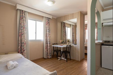 Sala de kitnet/studio à venda com 1 quarto, 28m² em Jardim Paulista, São Paulo