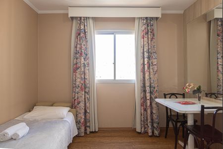 Sala de kitnet/studio à venda com 1 quarto, 28m² em Jardim Paulista, São Paulo