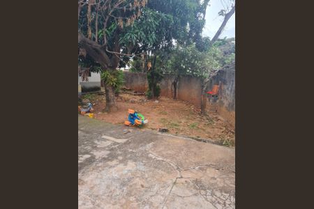 Casa à venda com 120m², 2 quartos e 6 vagasFoto 03