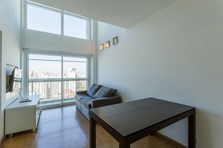 Sala de apartamento à venda com 1 quarto, 50m² em Moema, São Paulo