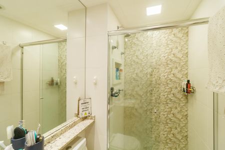 Apartamento para alugar com 69m², 2 quartos e 1 vaga Apartamento para alugar com 69m², 2 quartos e 1 vagaBanheiro