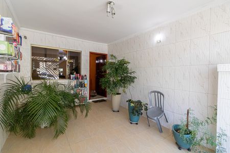 Casa à venda com 94m², 2 quartos e 1 vagaGaragem