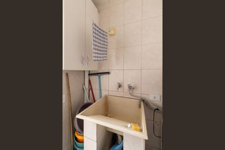 Casa à venda com 94m², 2 quartos e 1 vagaÁrea de Serviço