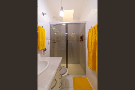 Casa à venda com 94m², 2 quartos e 1 vagaBanheiro