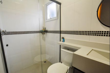 Apartamento à venda com 120m², 2 quartos e 2 vagas Apartamento à venda com 120m², 2 quartos e 2 vagasBanheiro Corredor