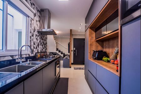 Apartamento à venda com 120m², 2 quartos e 2 vagas Apartamento à venda com 120m², 2 quartos e 2 vagasCozinha