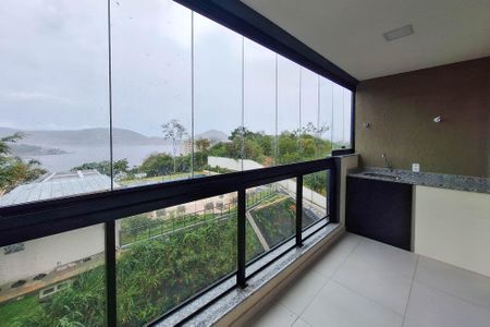 Studio à venda com 38m², 1 quarto e 1 vaga Studio à venda com 38m², 1 quarto e 1 vagaVaranda