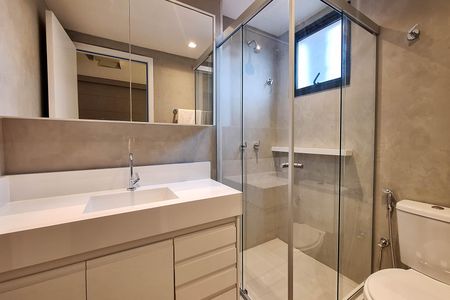 Studio à venda com 38m², 1 quarto e 1 vaga Studio à venda com 38m², 1 quarto e 1 vagaBanheiro da Suíte