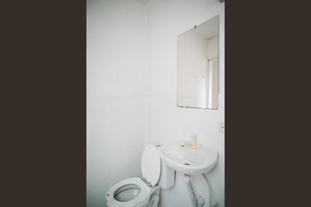 Banheiro de kitnet/studio para alugar com 1 quarto, 40m² em Ipiranga, São Paulo