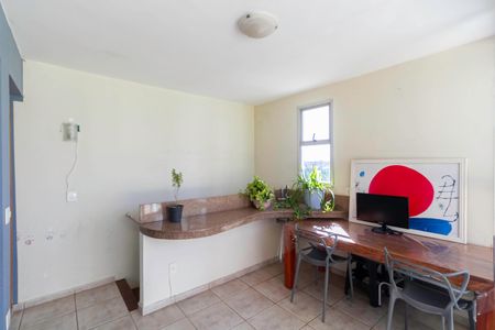 Apartamento à venda com 160m², 4 quartos e 2 vagasCobertura - Sala 2