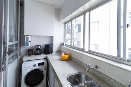 Apartamento à venda com 160m², 4 quartos e 2 vagasÁrea de serviço