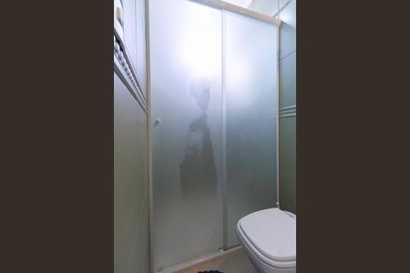 Apartamento à venda com 160m², 4 quartos e 2 vagasBanheiro da suíte