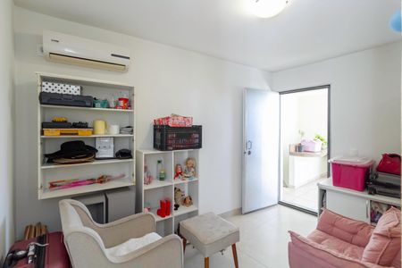 Apartamento à venda com 160m², 4 quartos e 2 vagasCobertura - Quarto 3