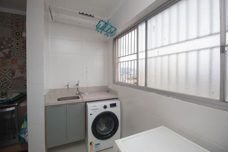 Apartamento à venda com 70m², 2 quartos e 1 vagaÁrea de Serviço