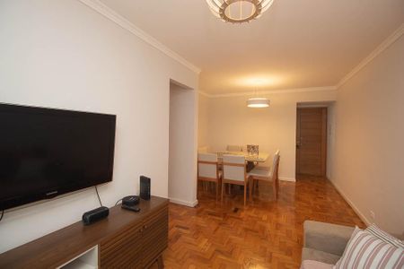 Apartamento à venda com 70m², 2 quartos e 1 vagaSala