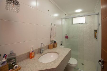 Apartamento à venda com 70m², 2 quartos e 1 vagaBanheiro Social