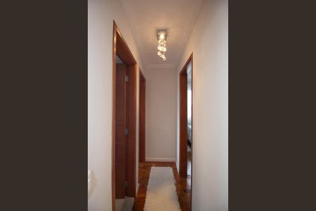 Apartamento à venda com 70m², 2 quartos e 1 vagaCorredor