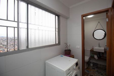 Apartamento à venda com 70m², 2 quartos e 1 vagaÁrea de Serviço