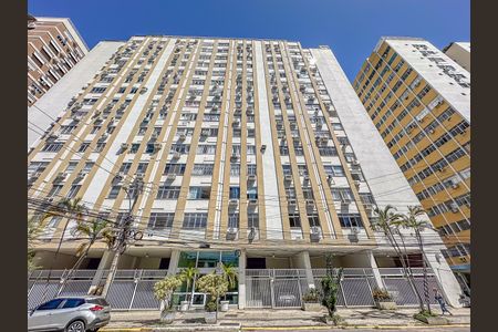 Apartamento à venda com 70m², 2 quartos e 1 vagaFachada