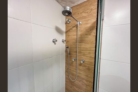 Apartamento à venda com 70m², 2 quartos e 1 vagaBanheiro Social